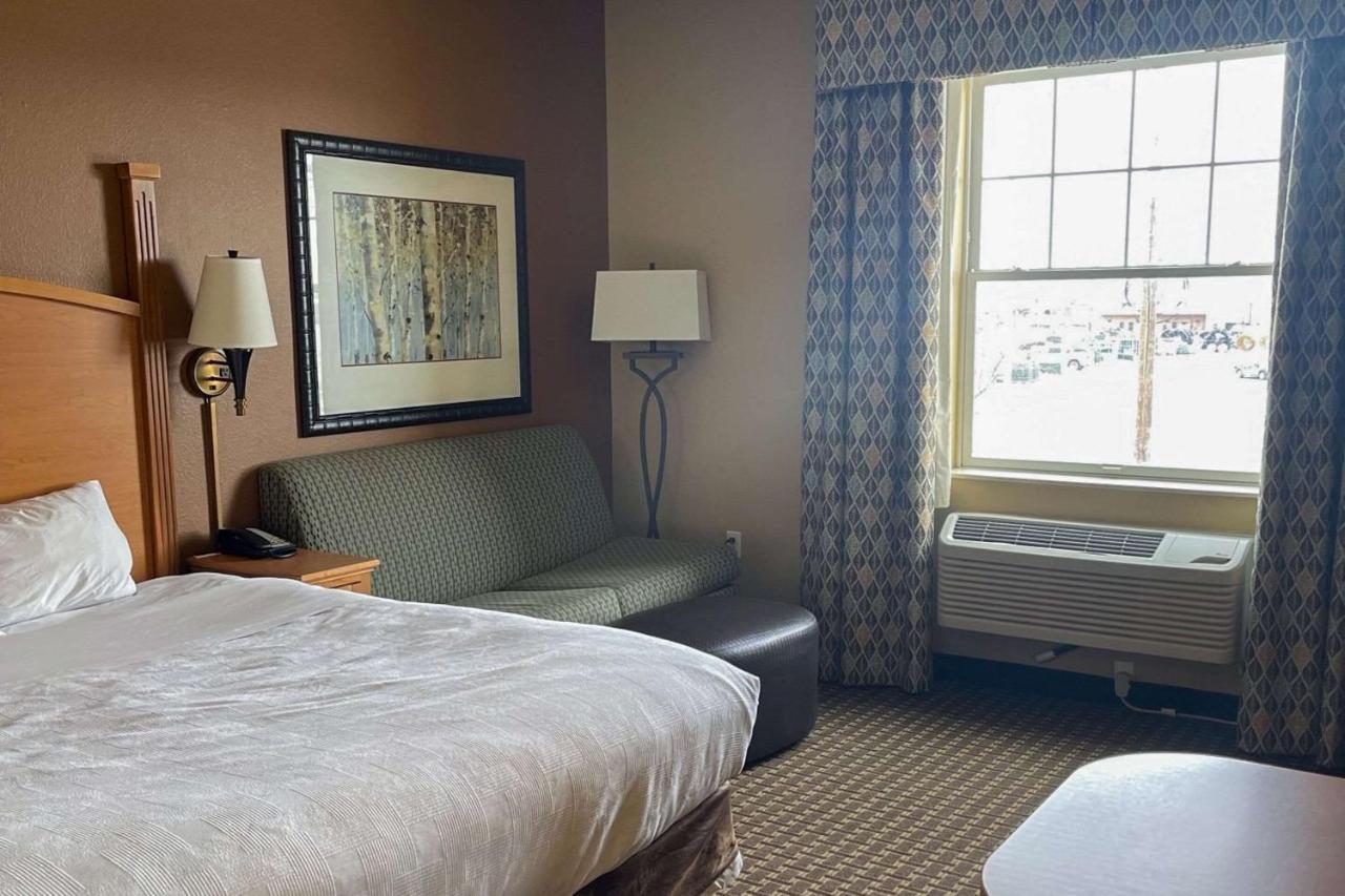 Mainstay Suites Williston Exteriér fotografie