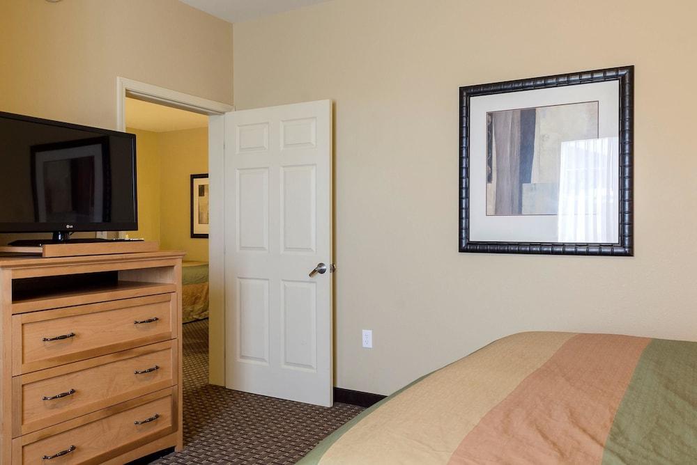 Mainstay Suites Williston Exteriér fotografie